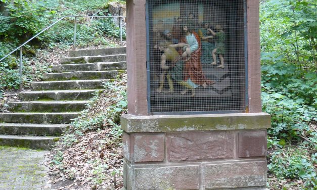 Bergkirche Laudenbach – Kreuzweg am Karfreitag